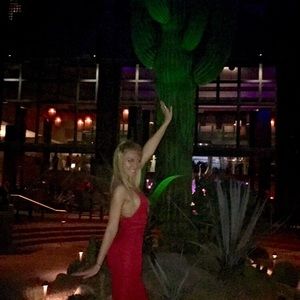 Meet your Posher, Carly